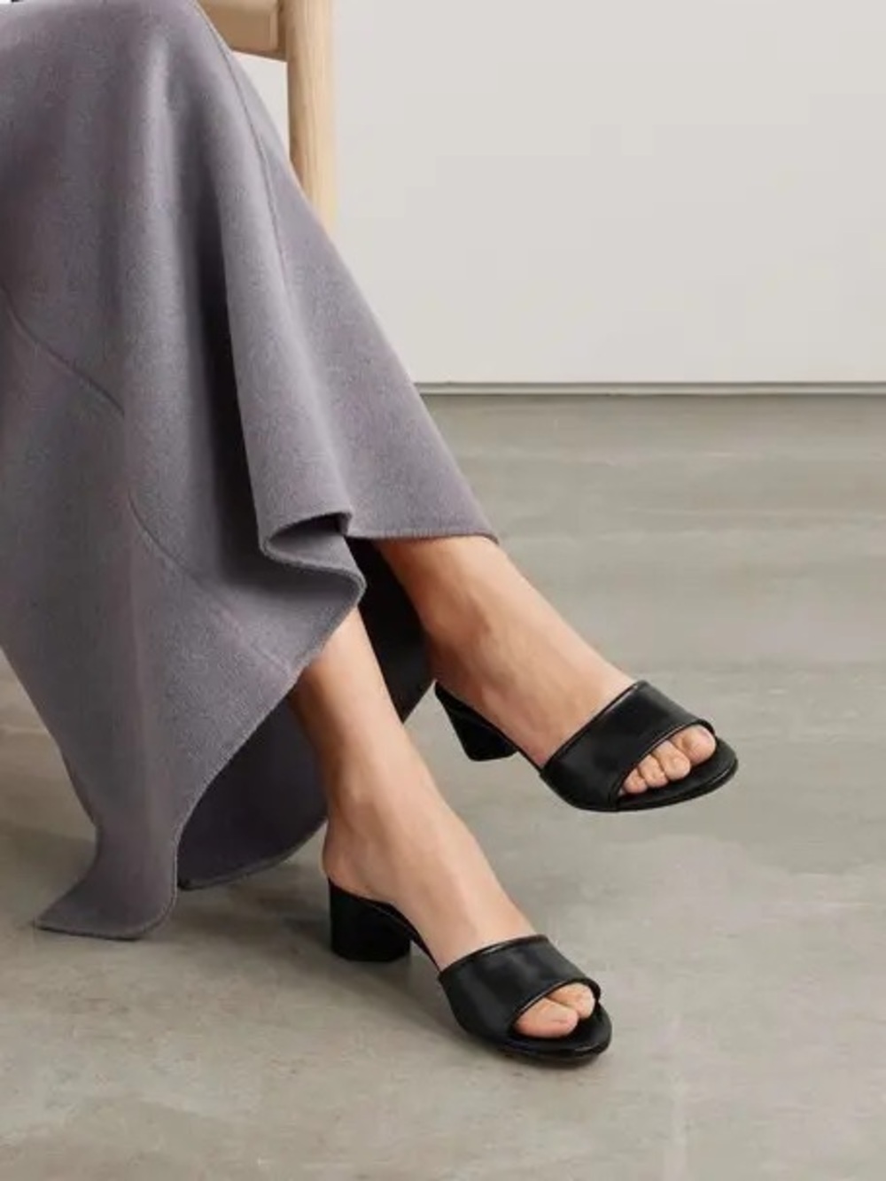 Aeyde Jovia Leather Mules - Black, 38.5/8